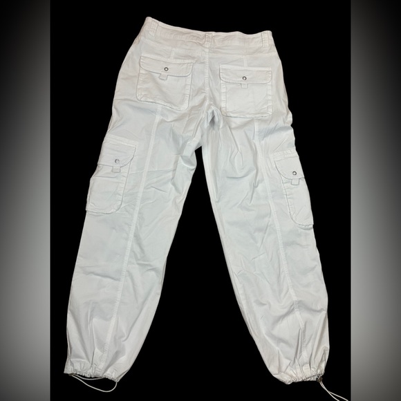 Garage Juniors White Cargo Pants Size 9 Drawstring Bottom Cotton Blend Stretch - Picture 8 of 8